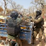 Trafic de faux billets à Kaolack : le film de l’arrestation d’un colonel gambien et de son marabout
