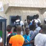 Ziguinchor : la vérité oscille après l&rsquo;agression d&rsquo;un enseignant par un élève au Cem Boucotte Sud, le G7 en grève de 48h