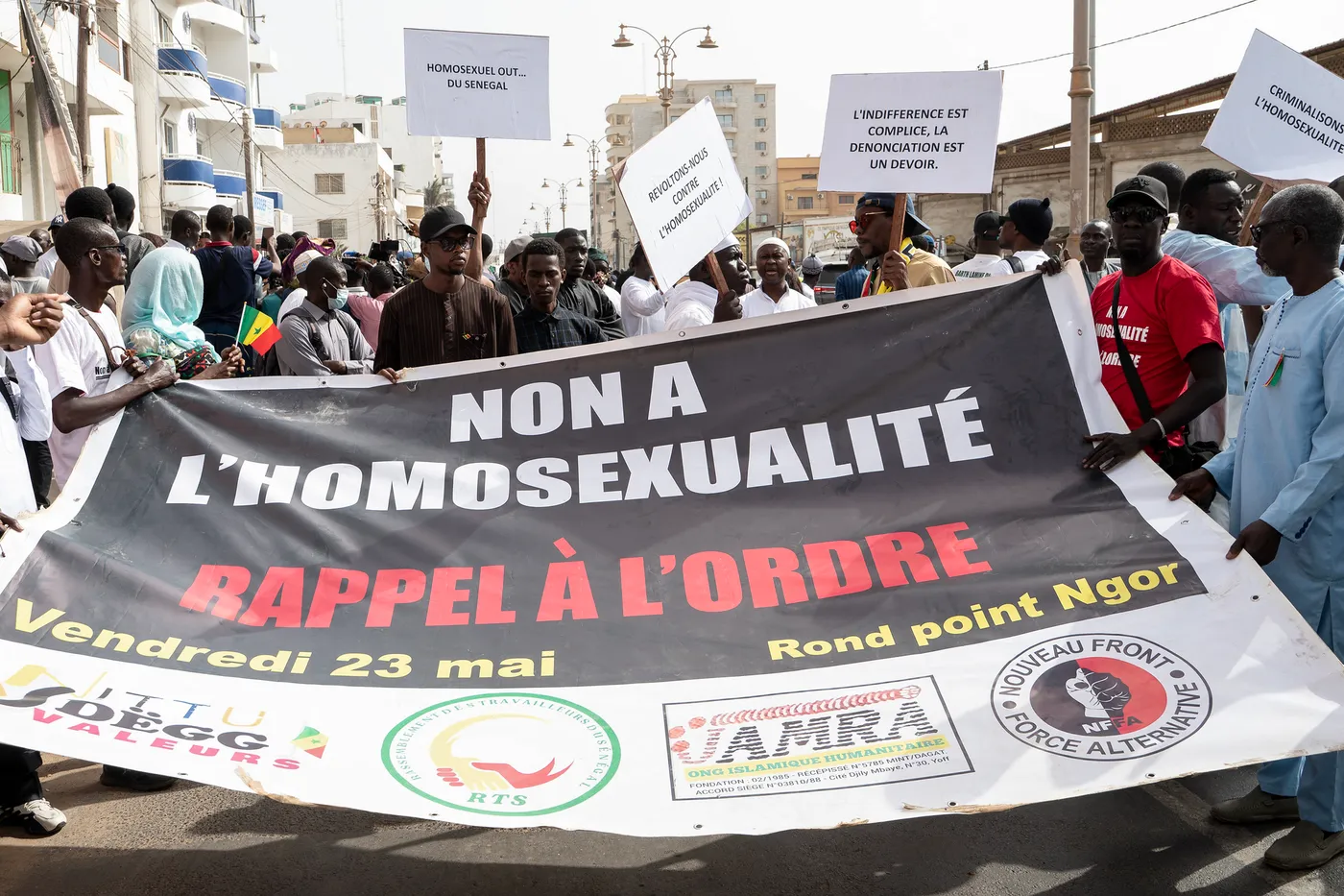 MARCHE CONTRE HOMOSEXUALITÉ AU SÉNÉGAL IMAGE DU PASSÉ ILLUSTRATION