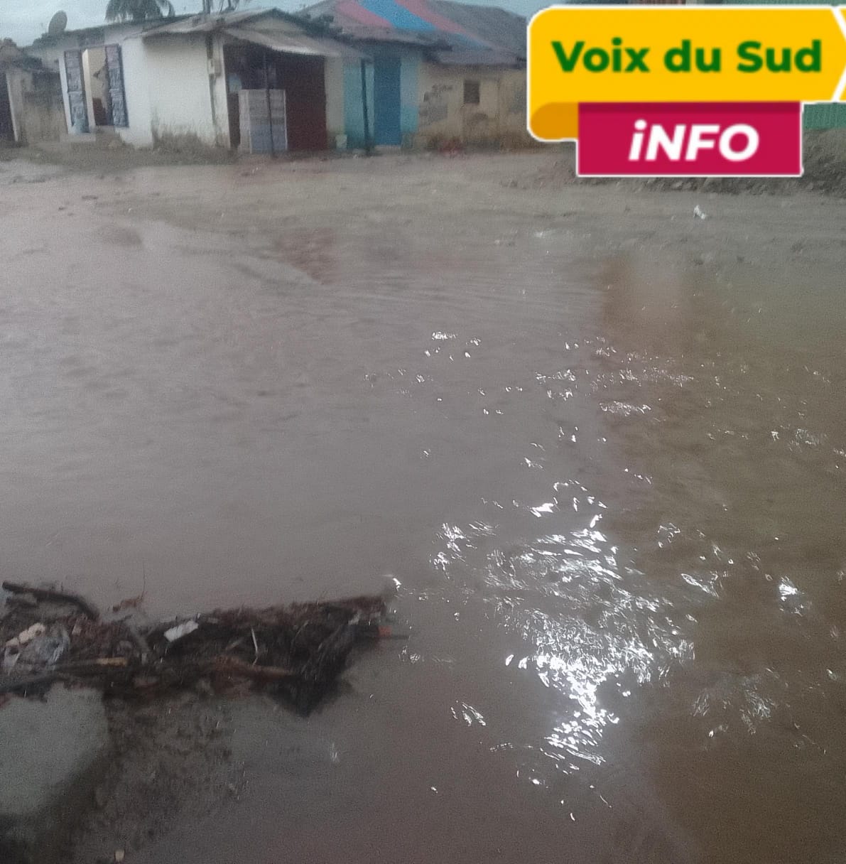 Le quartier Santhiaba sous l'eau après la pluie lundi 22 juin 2026. Photo : Amidou DJO-OURO