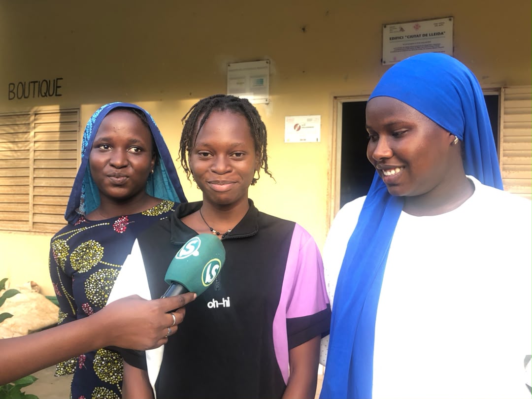 Les jeunes filles sensibilisées au VIH à Oussouye Photo : K. Barry